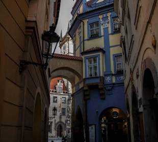 Wąskie uliczki Starego Miasta