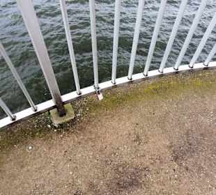 An der Sperre