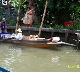 "Imbiss" auf dem Klong