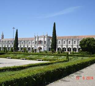 Widok na klasztor Hieronimitów w Belem