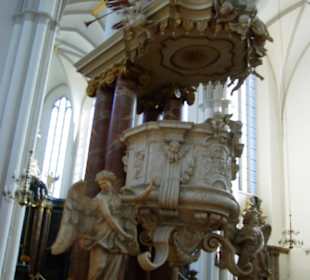 In der Kirche