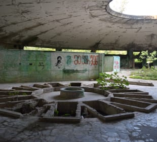 Ruine Badhaus des Sanatoriums