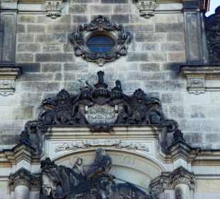 Wunderbare Steinarbeiten