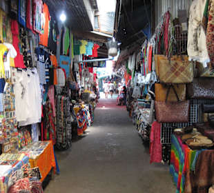 Eingaufsmeile im Stelzenort