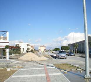 Starker Straßen/Gehwegneubau