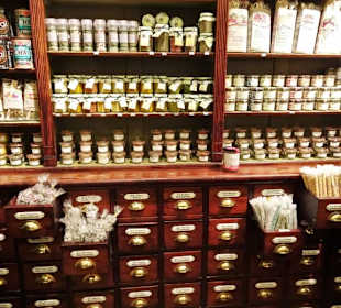 Rundgang durch die Compagnie Coloniale