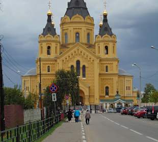 Александро-Невский новоярмарочный собор