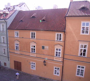 Unter der Karlsbrücke