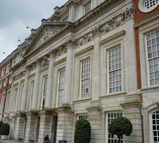 Hampton Court Palace - barocke Fassade