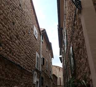 Bei einem Spaziergang durch Fornalutx