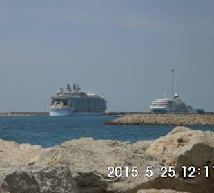 Vor Palma liegt die Welt