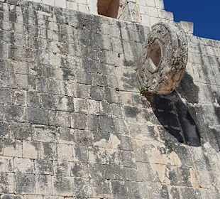 Santi Tour/Playa del Carmen in Chichen Itza