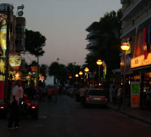 Schinkenstraße gleich nebenan
