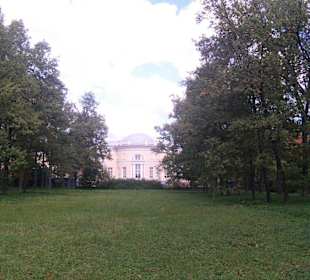 Parkanlage am Alexanderpalast in Pushkin