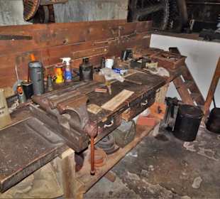 Im Eisenhammerwerk des Industriemuseums