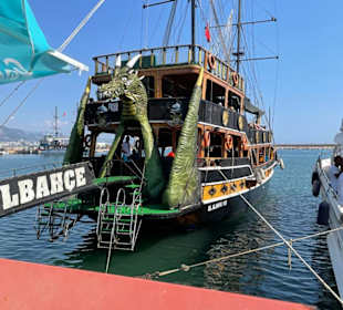 My Rainbow Piratenschifffahrt