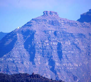Santorin selbst im Bild Landschaft, Stadt