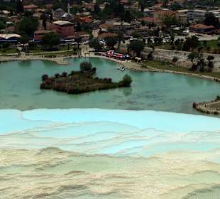 Сливающиеся во едино