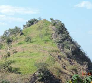 Höhlentempel Außenbereich