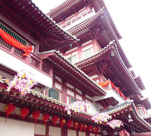 Außenansicht Tempel