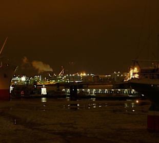 Hamburg by Night / Hafen City