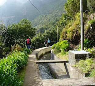 Levadaweg beim Encumeadapass ("Folhadalwanderung")