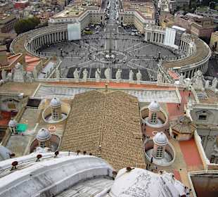 Petersdom - Blick von der äußeren Kuppelrundgang