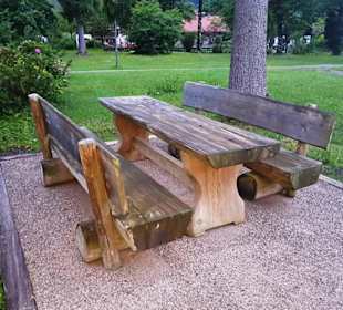 Ruhebank im Kurpark