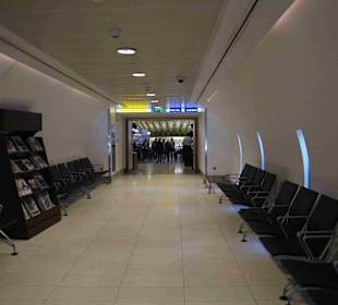 Flughafen Abu Dhabi