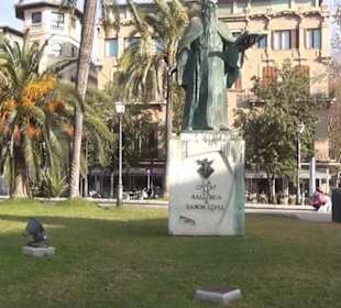 Monument a Ramon Llull