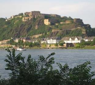 Rhein und Festung Ehrenbreitstein