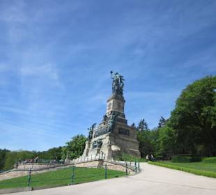 Am Niederwalddenkmal