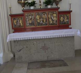 Katholische Pfarrkirche St. Salvator