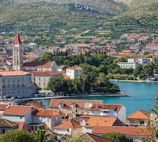 Hafen und Altstadt von Trogir