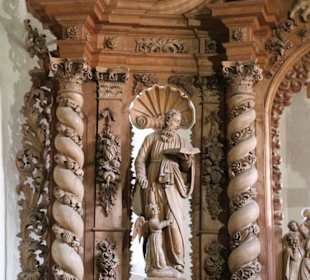 Altar Detail