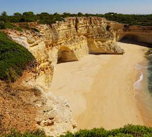 Nachbarbucht der Praia da Marinha