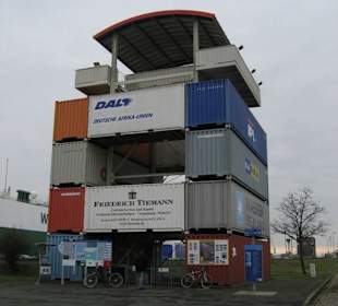 Container-Aussichtsturm