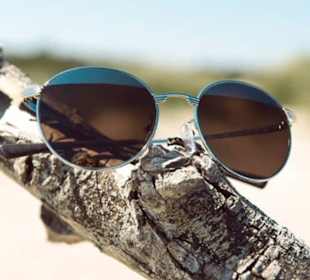 Sunglass P
