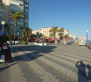 Sehr schön angelegte Strandpromenade