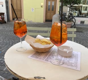 Leckerer Aperol-Sprizz