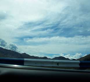 Blick über die Leitplanke