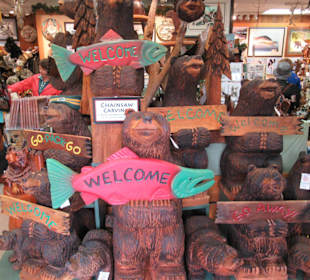 Viele Geschäfte in der Creek Street