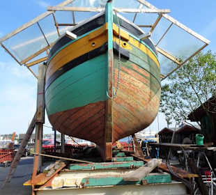 Rundgang über das Gelände der Museumswerft