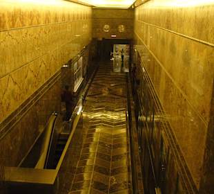 Im Empire State Building