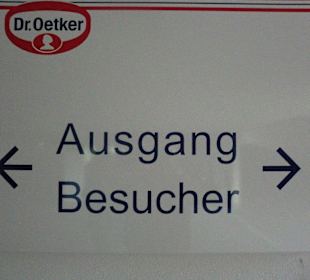 Auf dem Firmengelände