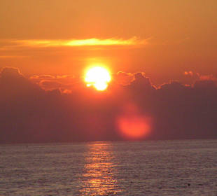 Sonne Wolken Meer