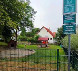 Spielplatz Dorfgemeinschaftshaus Schnetzenhausen
