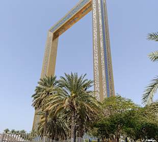 The Dubai Frame