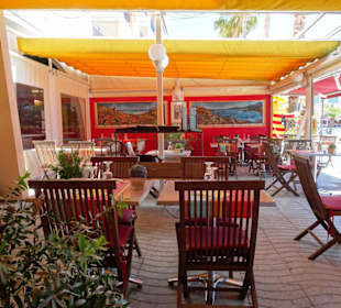 Terrassenplätze des Restaurants