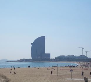 Barcoleneta-Stadtstrand, nicht das Burj Arab Dubai